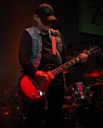 BACKINBLACK